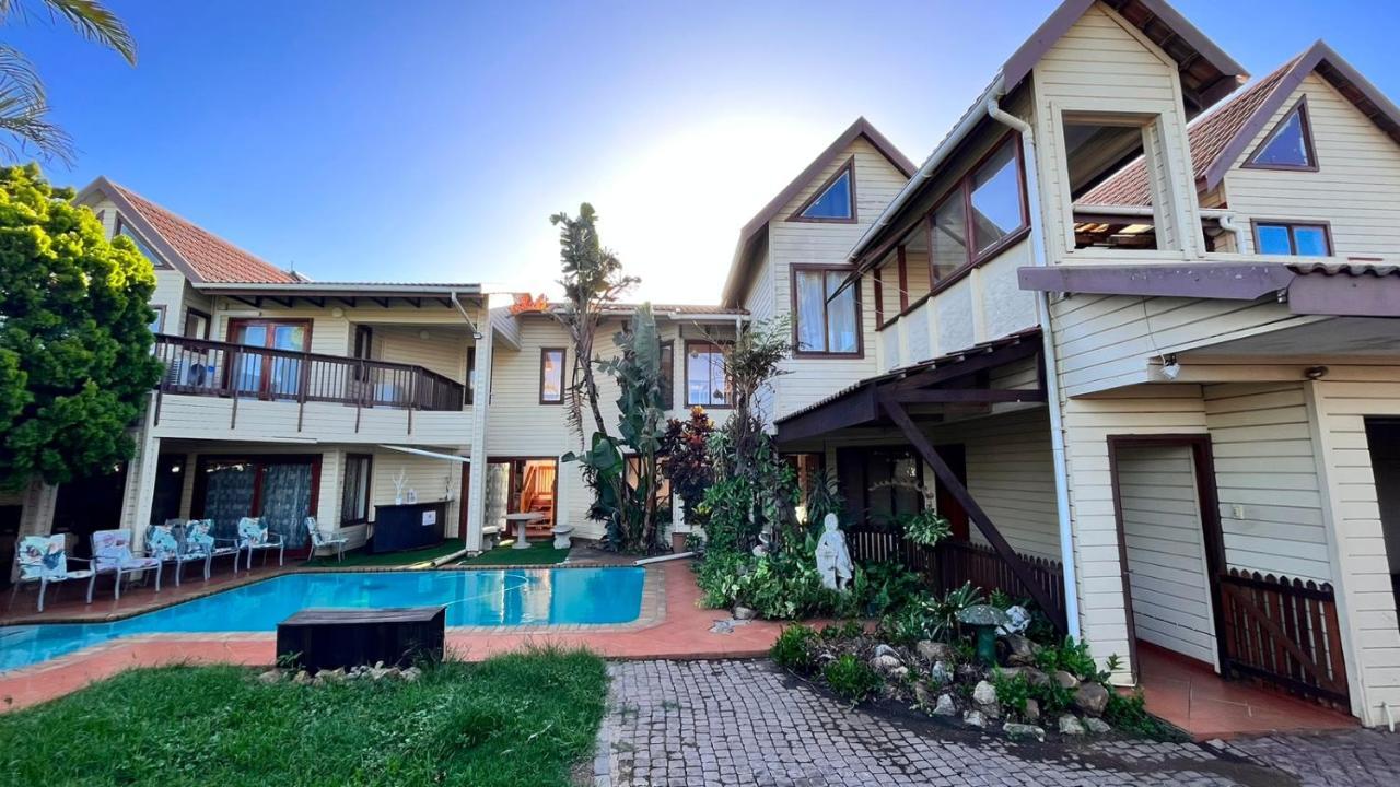 The Wood House Hotel Емпангени Екстериор снимка