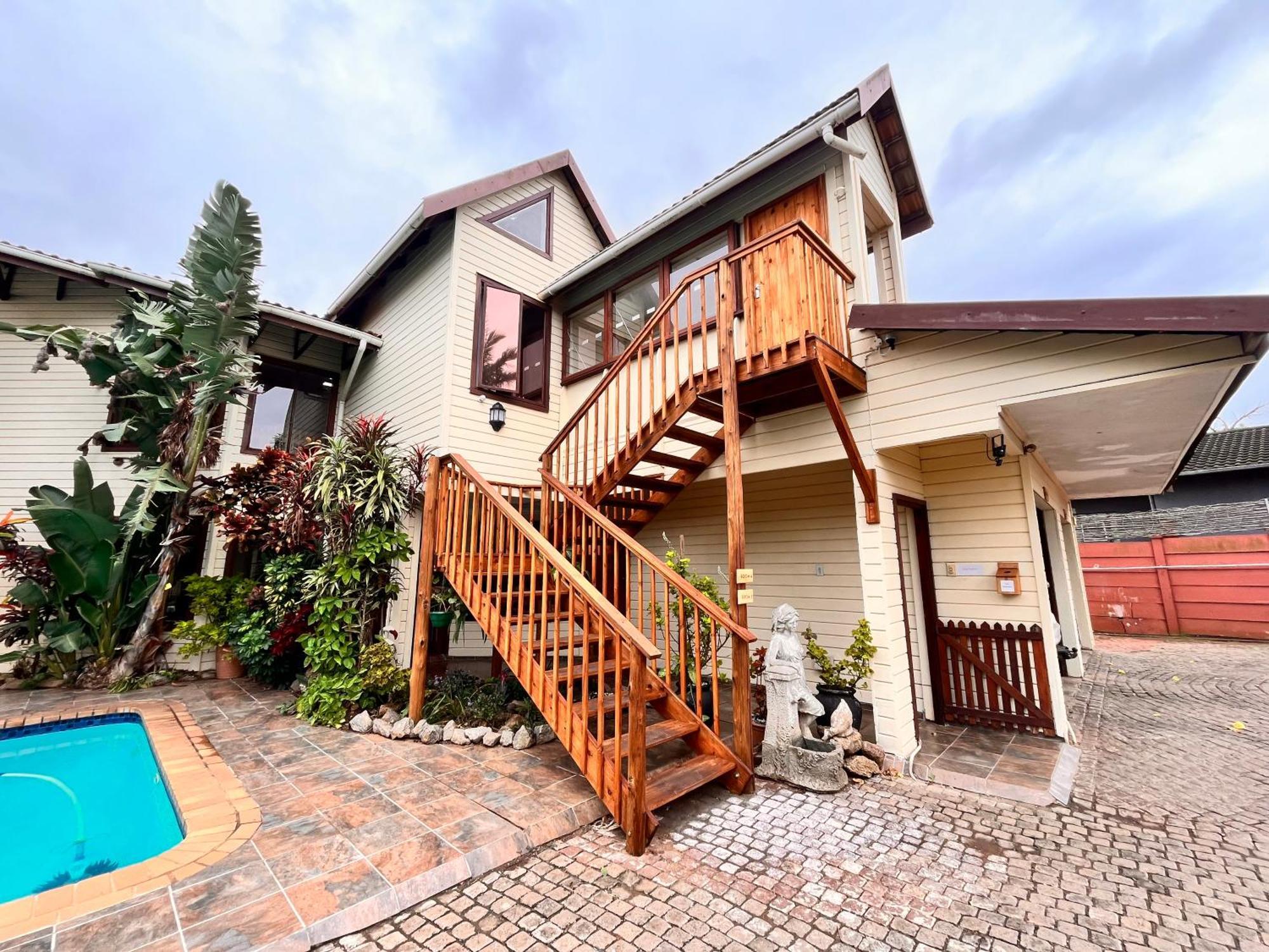 The Wood House Hotel Емпангени Екстериор снимка